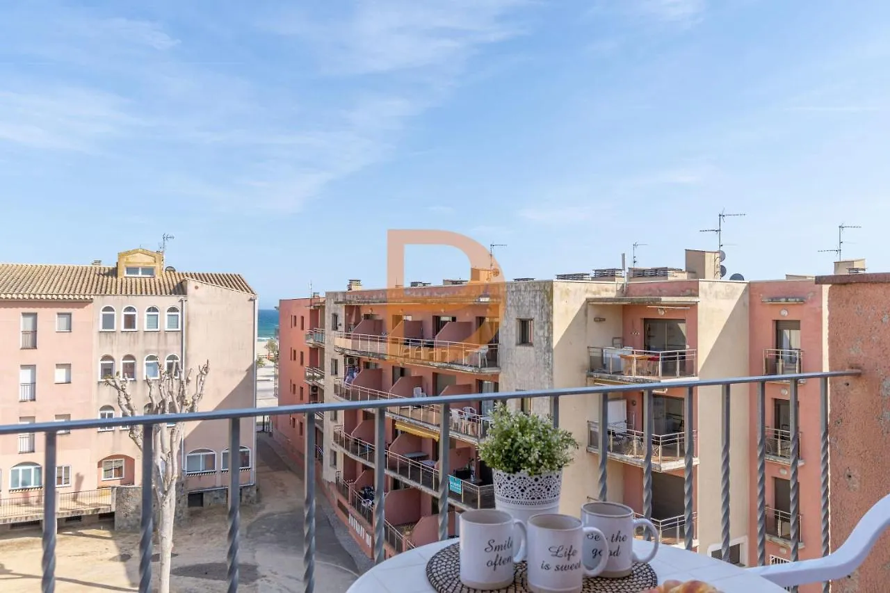 Cozy Apartment In Empuriabrava 5 Minute Walk From The Sea Hiszpania