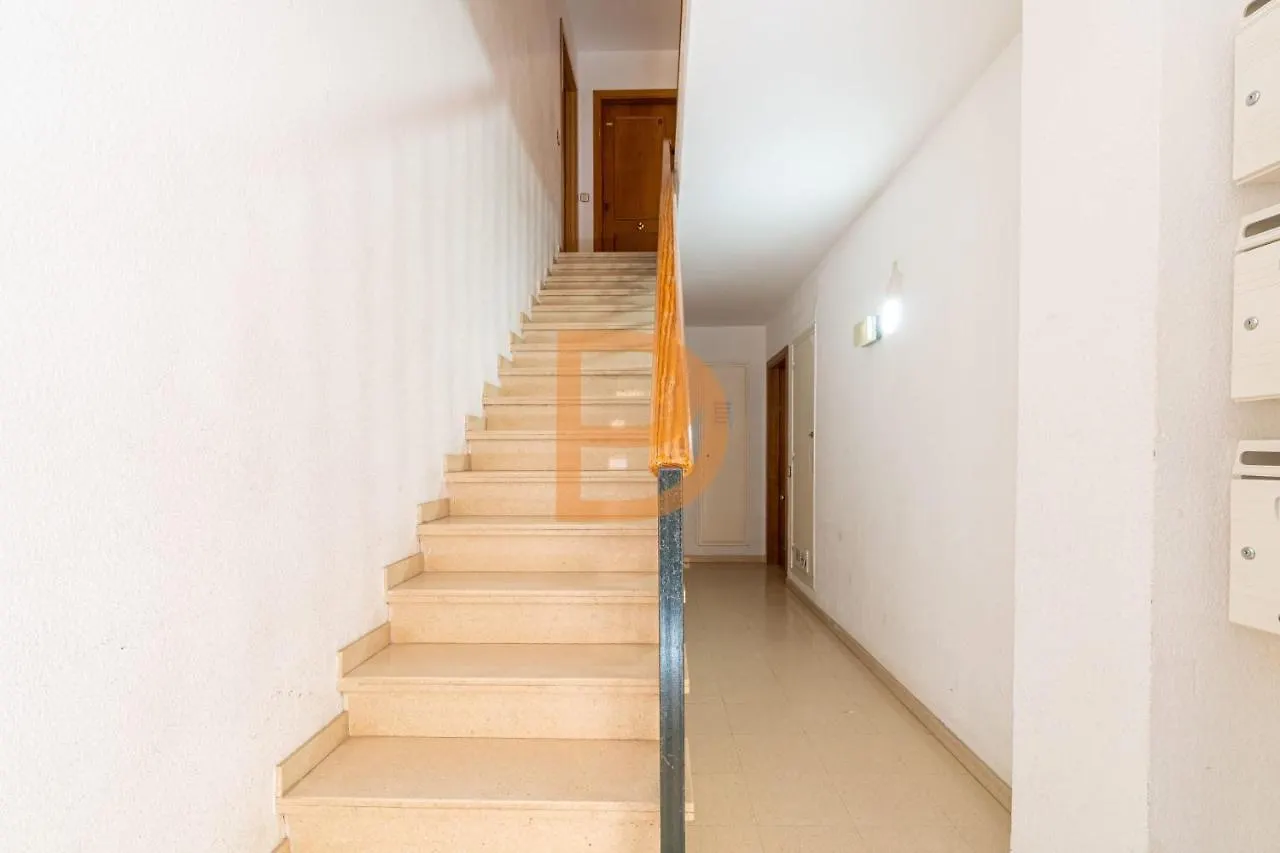 Cozy Apartment In Empuriabrava 5 Minute Walk From The Sea